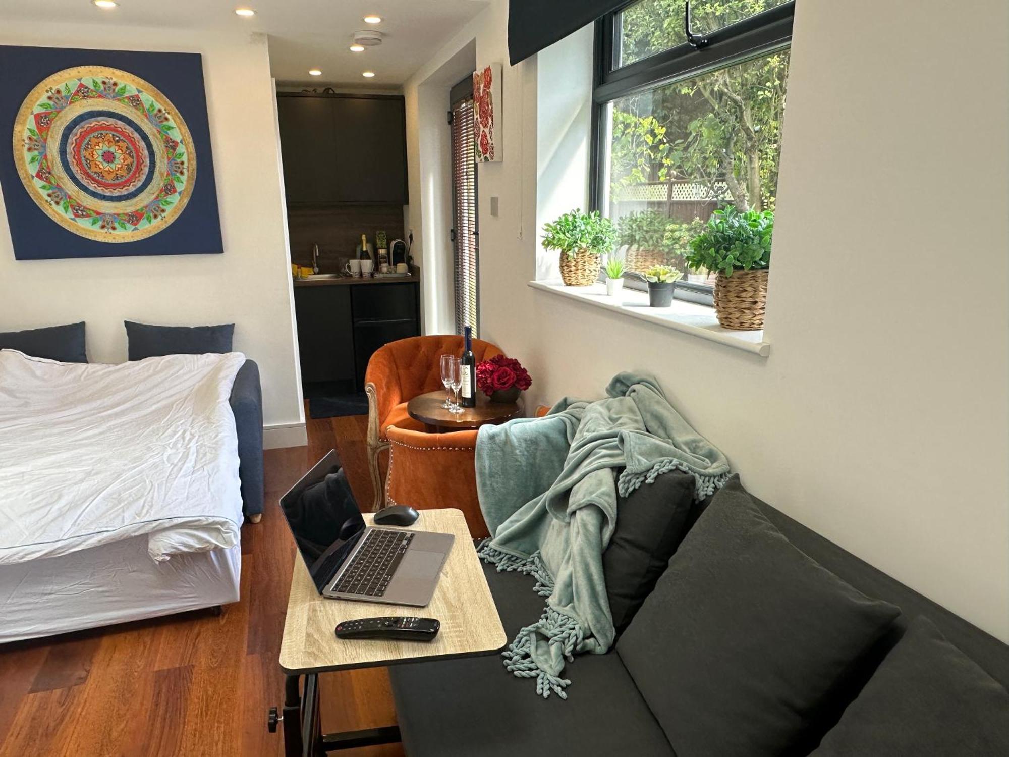 Bespoke Gallery Guesthouse Hendon Εξωτερικό φωτογραφία